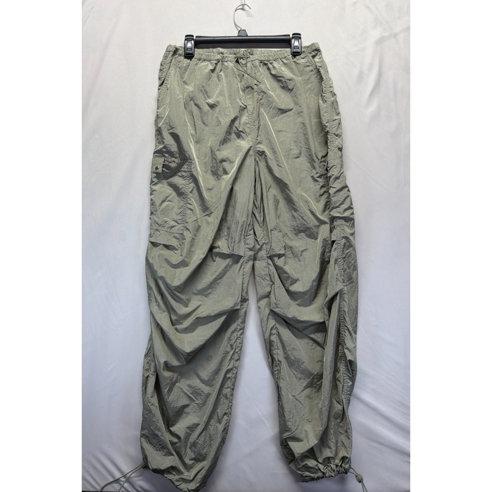 DIVIDED by H&M Parachute Cargo Pants Men M Beige High Rise Adjustable Drawstring